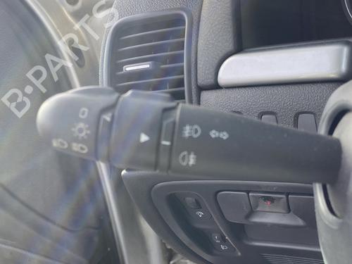 Used Switch RENAULT LAGUNA II (BG0/1_) 2.0 16V (BG00, BG0K, BG0P, BG0W) (135 hp) 30133299