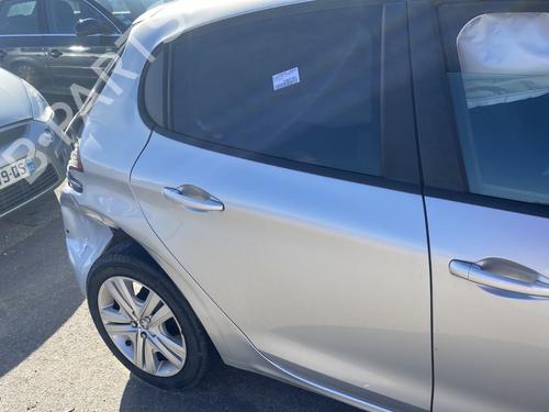 Used Right rear door PEUGEOT 208 I (CA_, CC_) 1.2 VTI 82 (82 hp) 27523750
