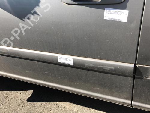 Used Door moulding trim NISSAN X-TRAIL I (T30) 2.2 Di 4x4 (114 hp) 22113465
