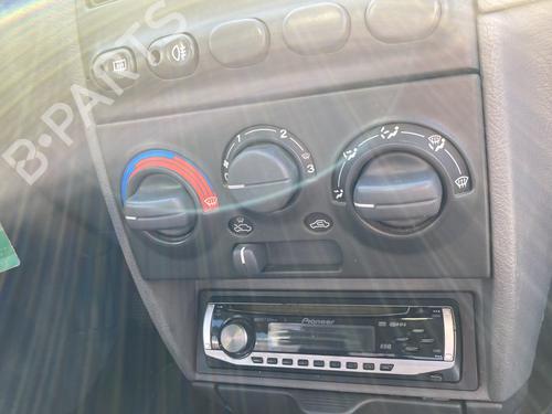 Used Climate control Climate control 23994037 23994037