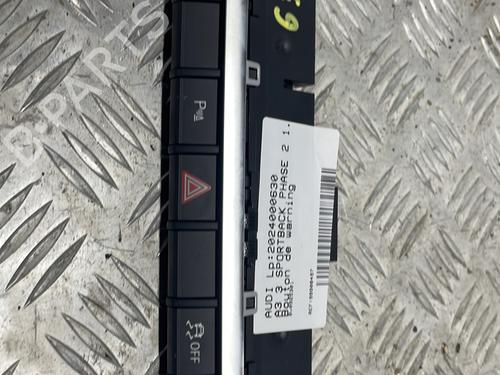 Used Warning switch Warning switch AUDI A3 Sportback (8VA, 8VF) 30 TDI (115 hp) 23785475 23785475