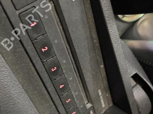 Autoradio VW TOURAN (1T1, 1T2) 2.0 TDI (136 hp) 31969655