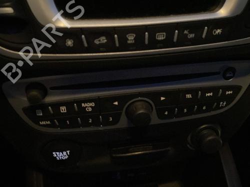 Radio RENAULT MEGANE III Coupe (DZ0/1_) 1.9 dCi (DZ0N, DZ0J, DZ1J, DZ1K) | BP22200429E6