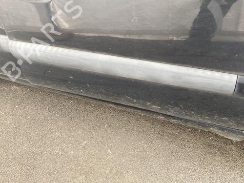 door-moulding-trim-renault-clio-ii-bb_-cb_-1998-1999-2000-2001-2002-2003-2004-2005-2006-2007-2008-2009-2010-2011-2012-2013-2014-2015-2016-26974708 main image