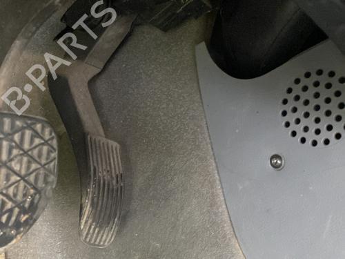 pedal-mercedes-benz-vito-bus-w639-2003-30603866 main image