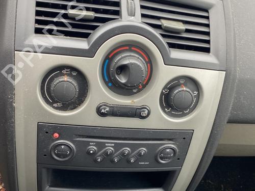 AC Styreenhet / Manøvreringsenhet RENAULT MEGANE II (BM0/1_, CM0/1_) 1.6 16V (BM0C, CM0C) | BP25270931I5 