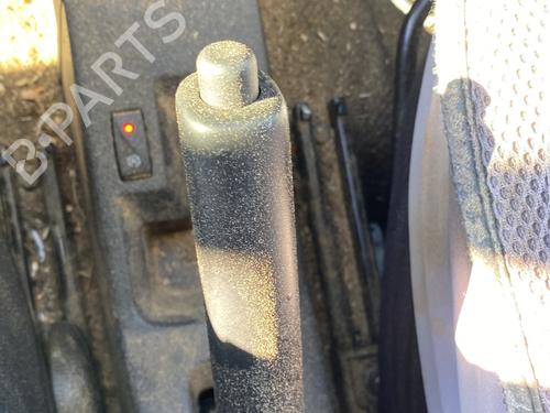 BP30110071I18 main image