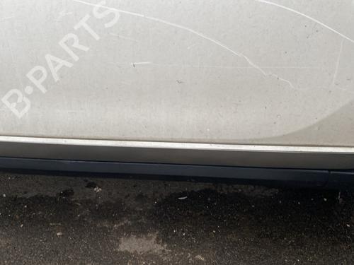 Dørliste PEUGEOT 2008 I (CU_) 1.2 VTi (82 hp) 31944239