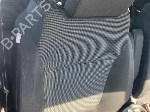 Used Right front seat Right front seat 37749900 37749900