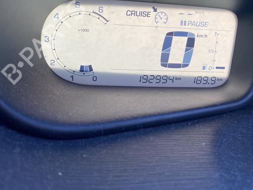 Used Instrument cluster Instrument cluster 33553572 33553572