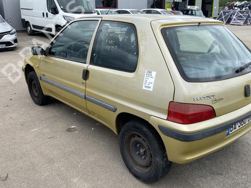 Hutablage/Netztrennwand PEUGEOT 106 II (1A_, 1C_) 1.1 i | BP26457471C85 - Image 7