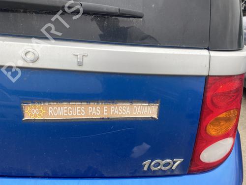 tailgate-peugeot-1007-km_-2005-29477639 main image