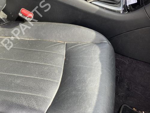 Used Right front seat Right front seat INFINITI QX50 I 30d AWD (238 hp) 27617578 27617578