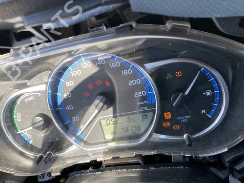 Used Instrument cluster TOYOTA YARIS (_P13_) 1.5 Hybrid (NHP130_, NHP130) (101 hp) 24408689