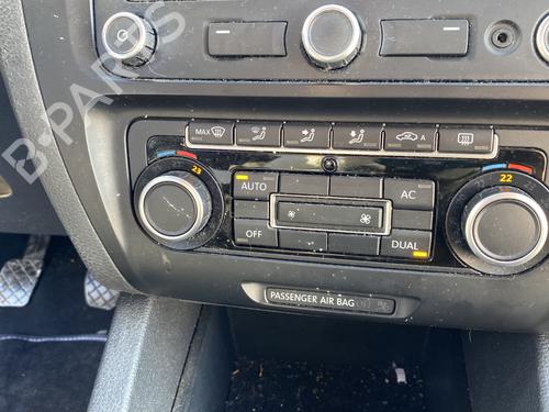 Used Climate control Climate control VW JETTA IV (162, 163, AV3, AV2) 1.6 TDI (105 hp) 32680774 32680774