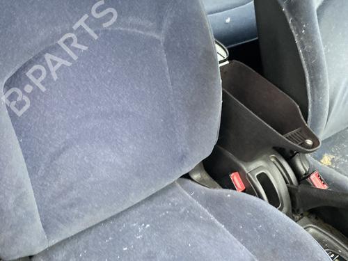 Stol høyre foran PEUGEOT 206 Hatchback (2A/C) 2.0 HDI 90 | BP22330600C16 