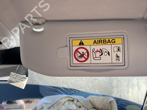 Used Right sun visor Right sun visor 37749400 37749400