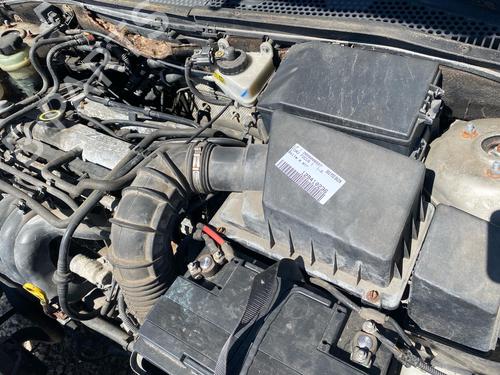 Used Air filter box Air filter box 37249098 37249098