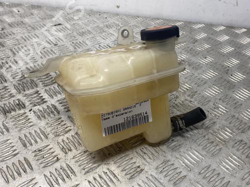 expansion-tank-mitsubishi-grandis-na_w-2003-2004-2005-2006-2007-2008-2009-2010-2011-32439582 main image