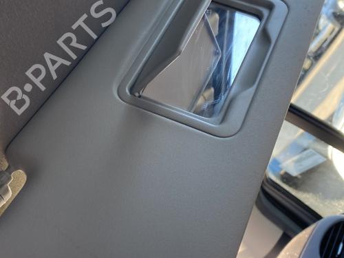 Used Right sun visor MERCEDES-BENZ A-CLASS (W168) A 140 (168.031, 168.131) (82 hp) 23784684