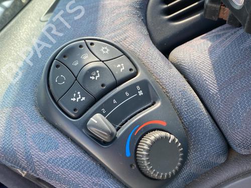 Commande Chauffage RENAULT ESPACE III (JE0_) 2.2 12V TD (JE0E, JE0H, JE0P) | BP27977108I5 