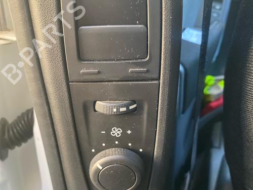 Climate control CITROËN C4 Picasso II 2.0 BlueHDi 150 | BP40456613I5 - Image 3