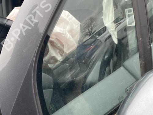 Venstre foran trekantet rude CITROËN C3 II (SC_) 1.4 HDi 70 (SC8HZC, SC8HR0, SC8HP4) (68 hp) 22358049
