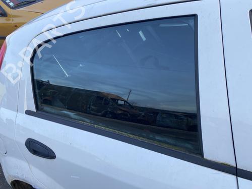 dr-rude-hjre-bagtil-fiat-punto-199_-2012-31632653 main image