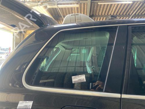 rear-right-quarter-glass-vw-touareg-7la-7l6-7l7-2002-2003-2004-2005-2006-2007-2008-2009-2010-2011-2012-2013-36817089 main image