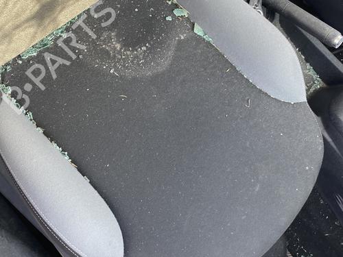 Used Right front seat CITROËN C3 II (SC_) 1.4 HDi 70 (SC8HZC, SC8HR0, SC8HP4) (68 hp) 29513236