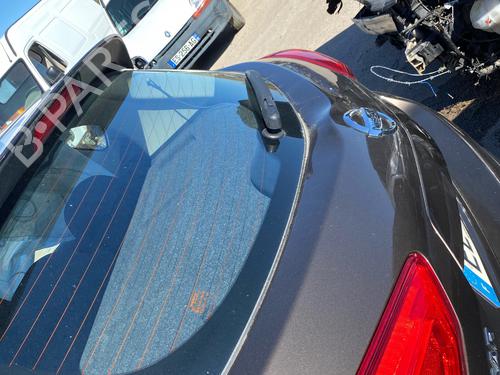 tailgate-nissan-pulsar-hatchback-c13-2014-37706893 main image