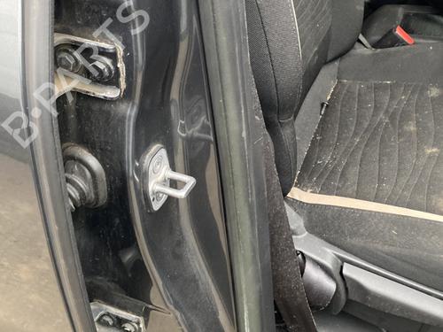 Używane Próg prawy CITROËN C4 Picasso II 1.6 HDi / BlueHDi 115 (115 hp) 30003944