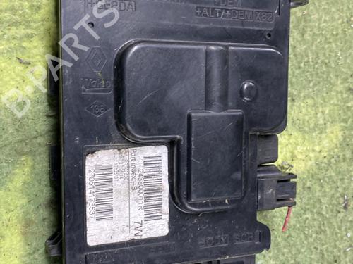 Used Electronic module RENAULT GRAND SCÉNIC III (JZ0/1_) 1.5 dCi (JZ09, JZ0D, JZ10, JZ14, JZ1G, JZ29, JZ2C) (110 hp) 31811802