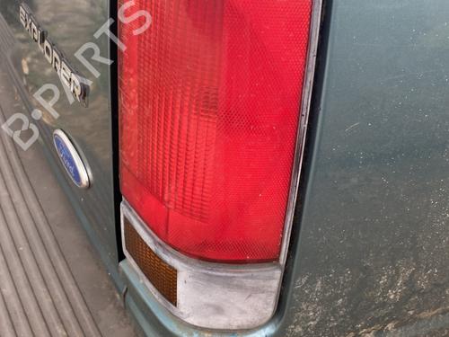 Used Right taillight FORD USA EXPLORER (U2, U_) 4.0 V6 4WD (156 hp) 27566961
