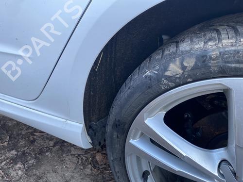 Used Wheel arch AUDI A3 Sportback (8VA, 8VF) 30 TDI (115 hp) 22556395