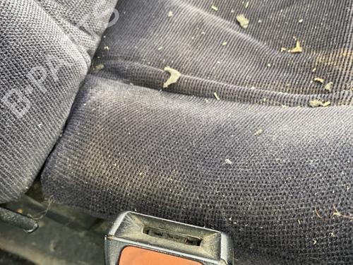 Used Seat buckle CITROËN BX (XB-_) 19 D (69 hp) 30704041