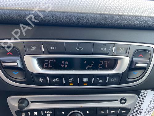 Climate control RENAULT MEGANE III Hatchback (BZ0/1_, B3_) 1.5 dCi | BP39631365I5 - Image 4