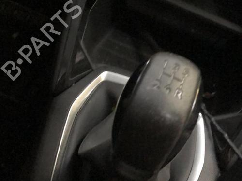 Used Gear lever PEUGEOT 208 II (UB_, UP_, UW_, UJ_) 1.2 PureTech 75 (75 hp) 19905573