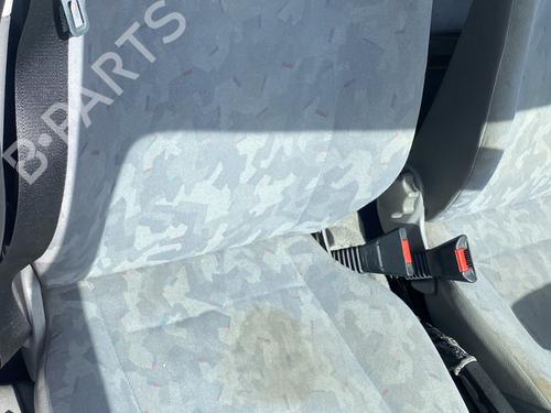 Used Right front seat Right front seat OPEL CORSA B (S93) 1.4 i (F08, F68, M68) (60 hp) 27174647 27174647