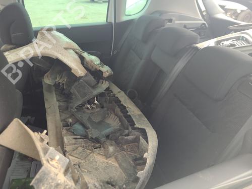 Front right panel PEUGEOT 3008 I MPV (0U_) 1.6 HDi | BP38940612C59 - Image 9