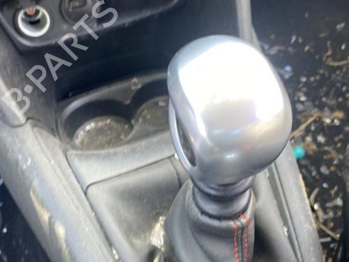 Used Gear lever PEUGEOT 208 I (CA_, CC_) 1.2 THP 110 (110 hp) 24886130