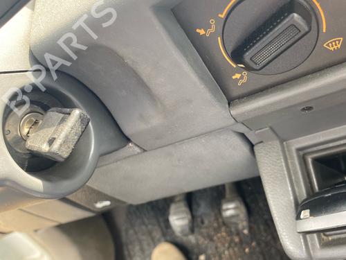 Used Rear right seatbelt Rear right seatbelt 37527044 37527044