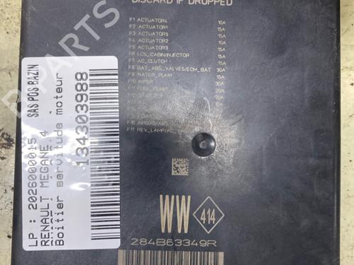 Used Fuse box Fuse box RENAULT MEGANE IV Hatchback (B9A/M/N_) 1.6 dCi 165 (163 hp) 39982512 39982512