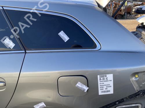 Bagskærm venstre Bagskærm venstre TOYOTA AVENSIS Estate (_T27_) 2.0 D-4D (ADT270_, ADT270R) (126 hp) 33554472 33554472