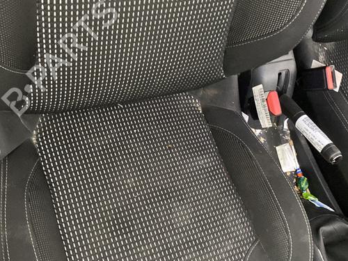 Used Right front seat PEUGEOT 208 I (CA_, CC_) 1.6 HDi / BlueHDi 75 (75 hp) 32122865