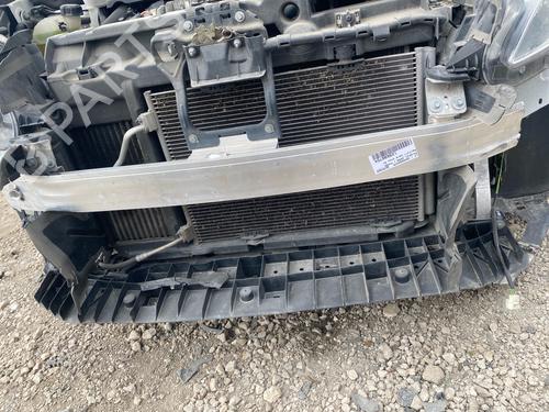 Used Front bumper reinforcement Front bumper reinforcement 37527001 37527001