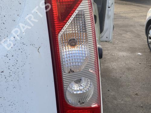 Used Right taillight PEUGEOT EXPERT Van (VF3A_, VF3U_, VF3X_) 1.6 HDi 90 16V (90 hp) 32045257
