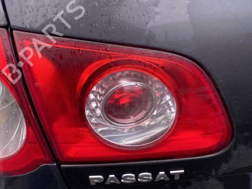 Left tailgate light VW PASSAT B6 Variant (3C5) 1.9 TDI | BP22358396C79 - Image 2