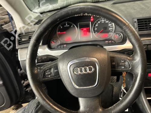 Used Steering wheel Steering wheel AUDI A4 B7 (8EC) 2.0 TDI 16V (140 hp) 19907976 19907976