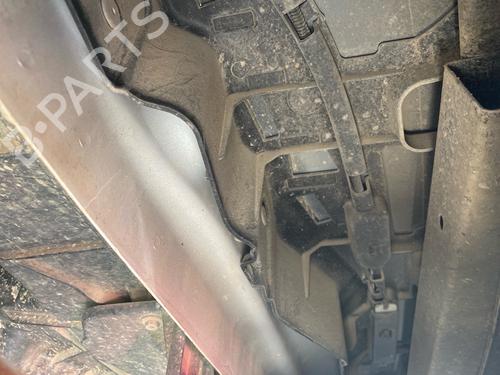 Used Rear bumper reinforcement Rear bumper reinforcement 38273625 38273625